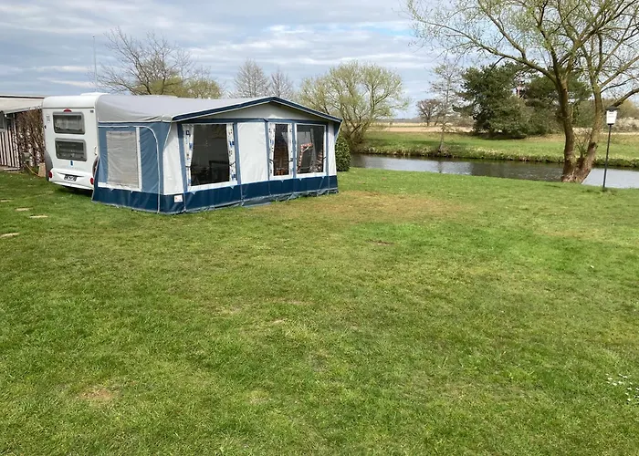 Mietwohnwagen S1 Am Flussufer Camping Wienhausen