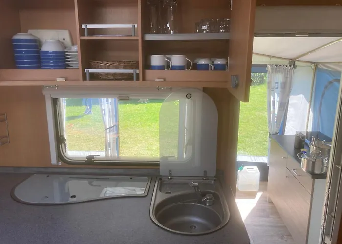 Mietwohnwagen S1 Am Flussufer Camping